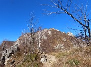 Monte San Martino (1080 m) ad anello da Rancio (Lecco)– 16dic24 -  FOTOGALLERY